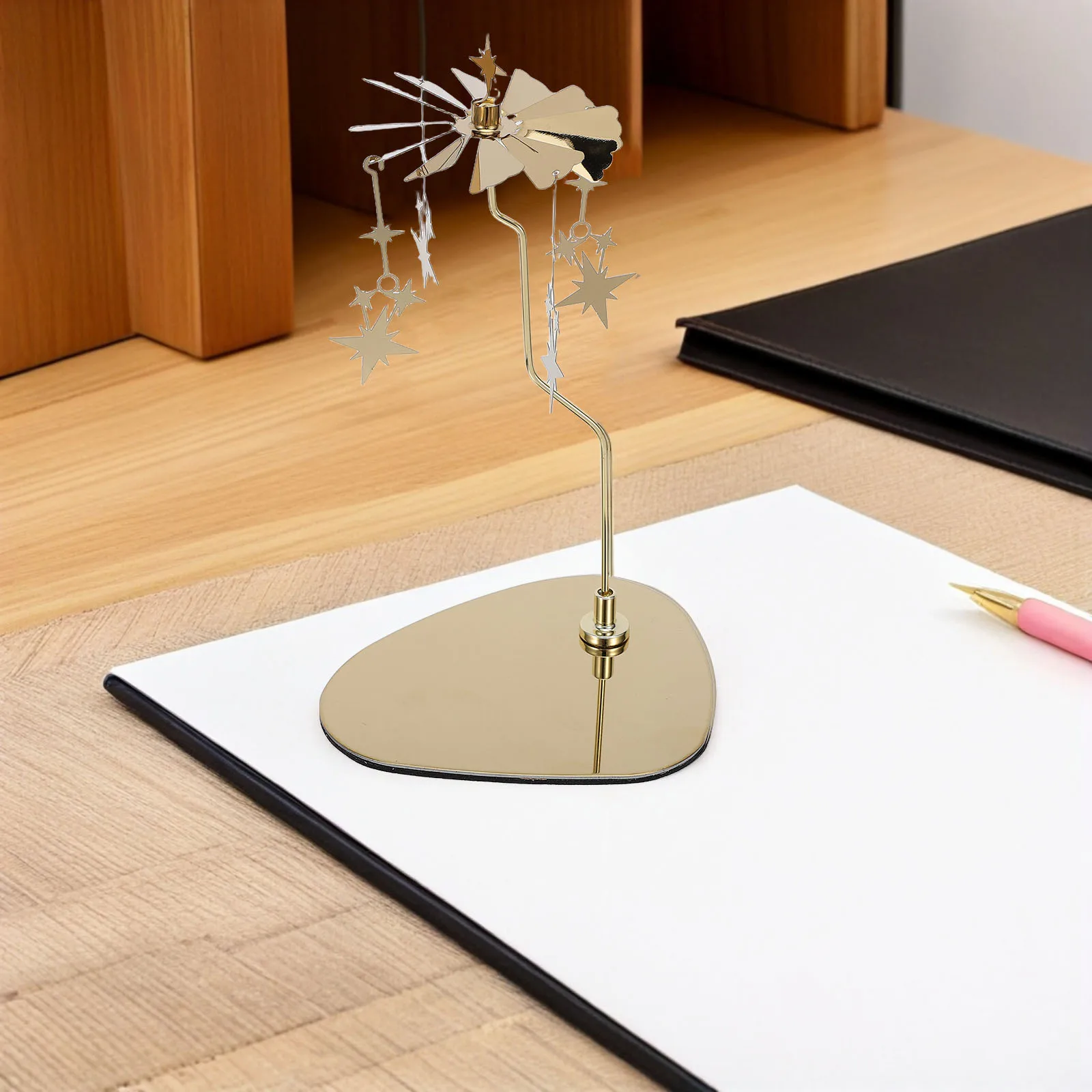 الفولاذ المقاوم للصدأ نجمة الدورية حامل جولة مثلث صينية الذهب Tealight حامل رومانسية الزفاف عيد الميلاد الجدول