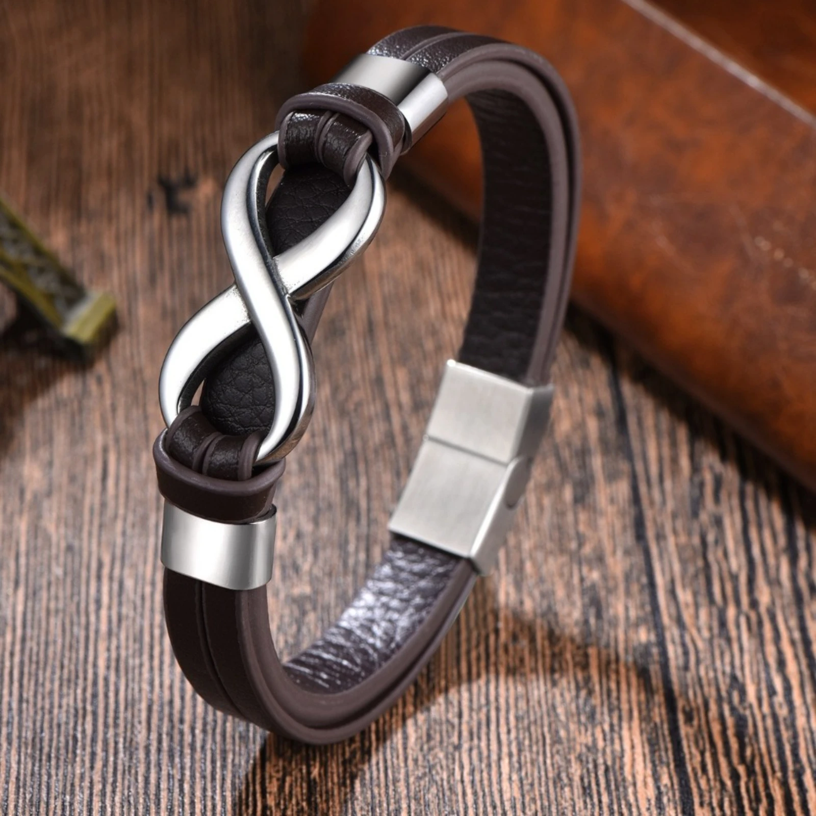 Doppelschichtige Leder 8-förmige Unendliche Symbol Armbänder Edelstahl Hip-Hop Männer Personalisierte Mode Armband Schmuck – Detail 6