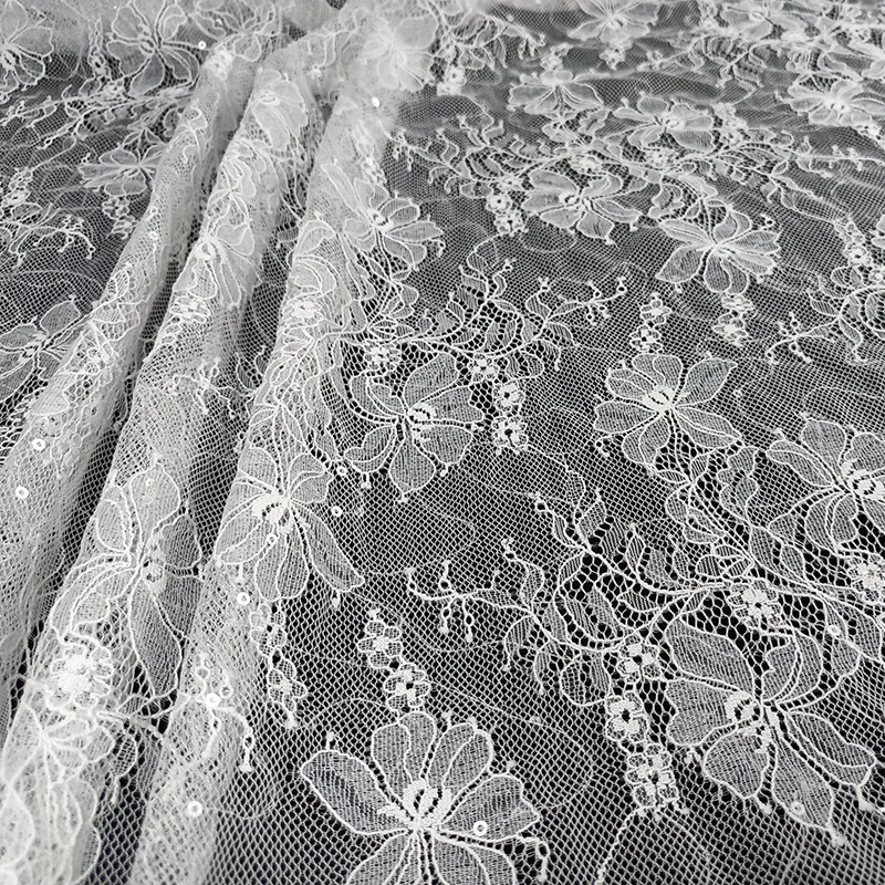 ผ้าลูกไม้ปักลายไนลอนประดับลูกปัดและเลื่อมสำหรับชุดแต่งงาน ชุดแสดง ผ้าลูกไม้ปักเลื่อม