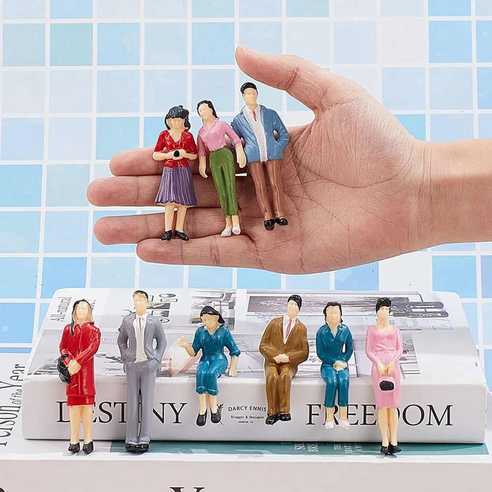 XPJBKC Lot de 60 mini figurines de personnes, petits modèles de personnes à l'échelle 1:50, figurines P-ersonnes miniatures H-36 mm, set de miniatures debout et assises pour modèles ferroviaires