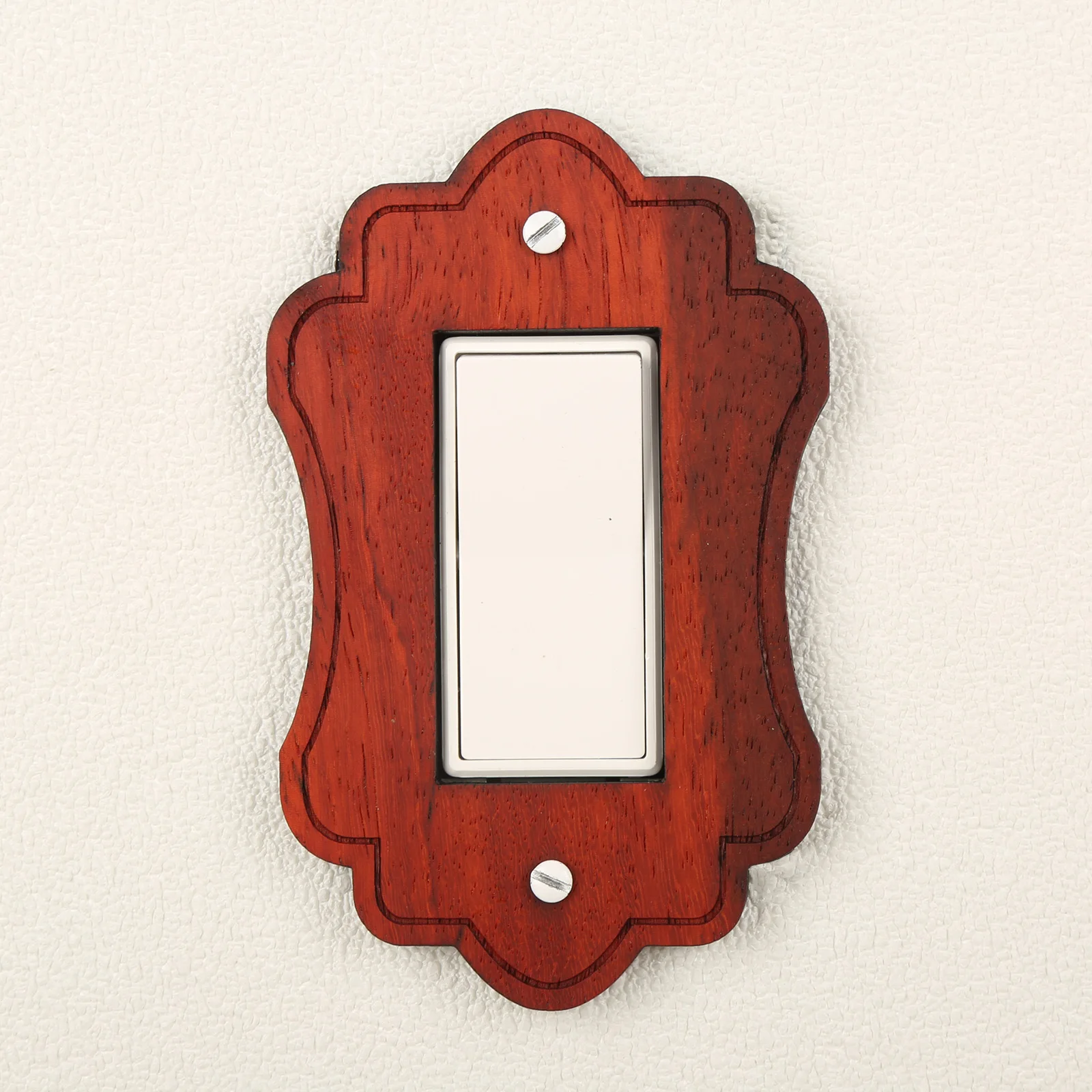 Cross-border Retro Reddish Brown Wood Grain Single Toggle Switch Plate European Wavy Outline Single Switch Wall Decor Cover
