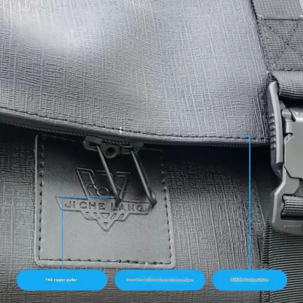Side saddlebag for Brixton Crossfire 500, accommodates the entire helmet and features quick-release brackets