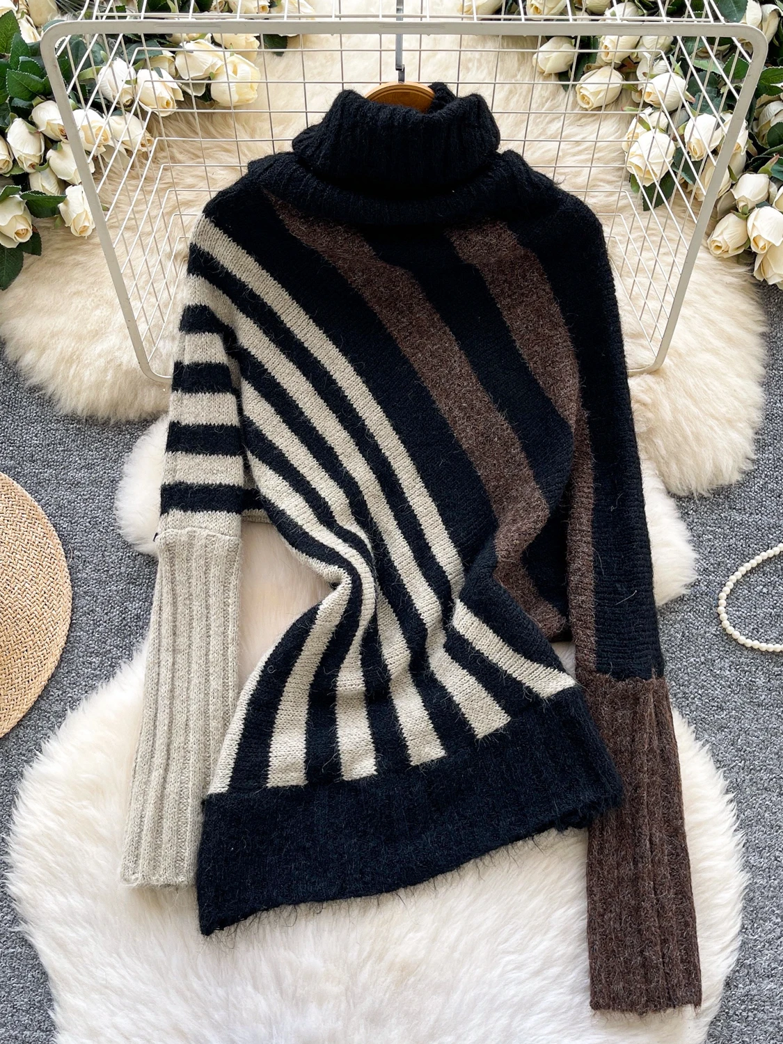 

High-End Lazy Retro Striped High Ne Knitwear Women's Asymmetrical Versatile Loose Fit Autumn Warm Long Sve Top