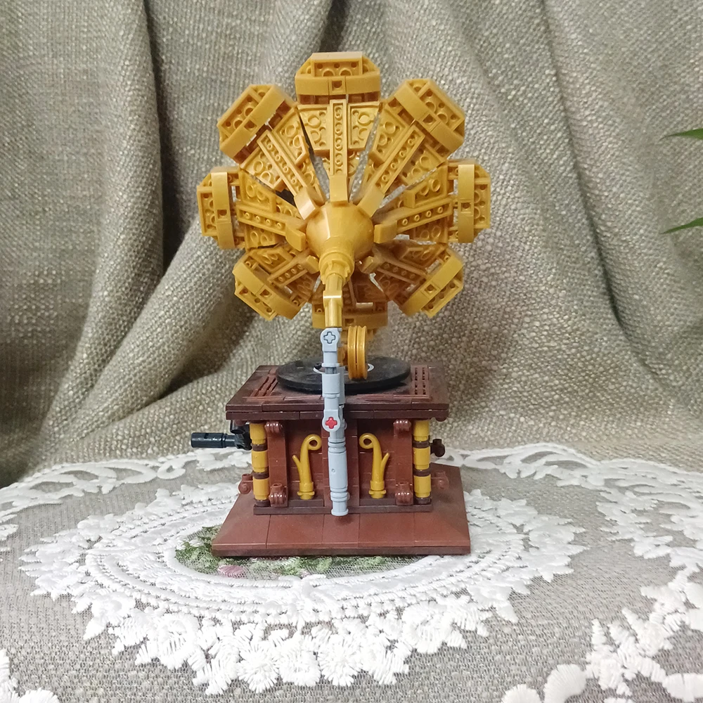 Antique Gramophone Building Block Set | Vintage Phonograph Design | Artistic & Educational Model Toy | Elegant Home Decor