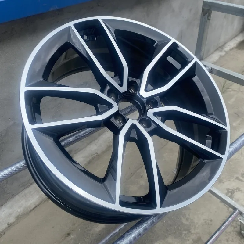 

Новые кованые моноблочные легкосплавные диски 17-22 дюйма 21x9.5J/21x12.5 5x112/5x130 для легкового автомобиля C200 2022 года