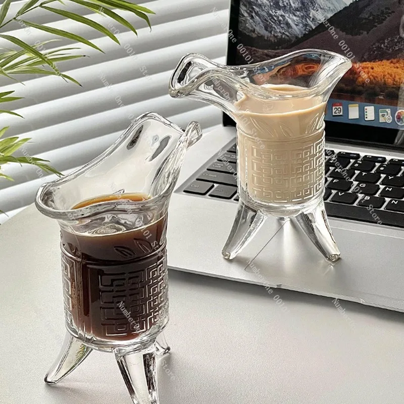 Creative Funny“Emperor Cup”Drinking Mug,Unique and Playful Gift for Boys and Friends,Interesting Desktop Ornaments,Suitable