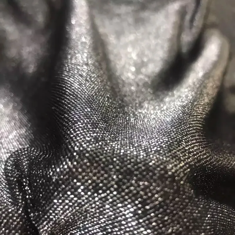 

Блестящая легкая, слегка прозрачная эластичная нейлоновая мягкая ткань, модная футболка, дизайнерская ткань для подиума, ткань для шитья, шитье своими руками