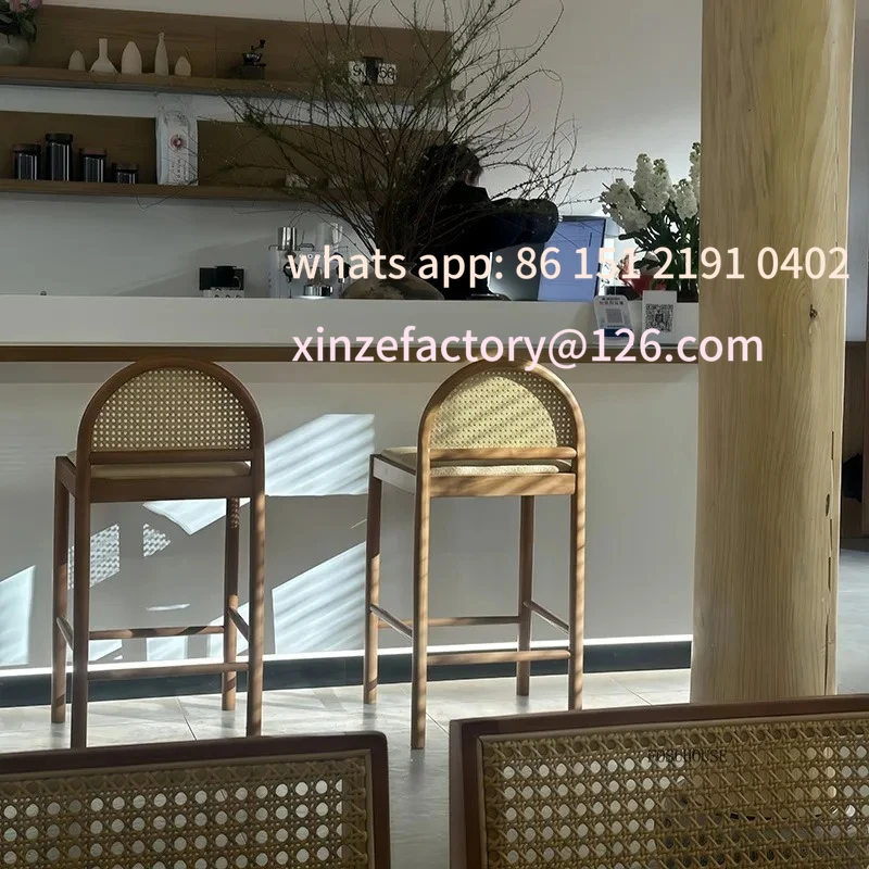 

Customizable winter Minimalist Woven Rattan Bar Chairs Commercial Bar Stool Nordic Home Furniture Solid Wood Kitchen High Stools