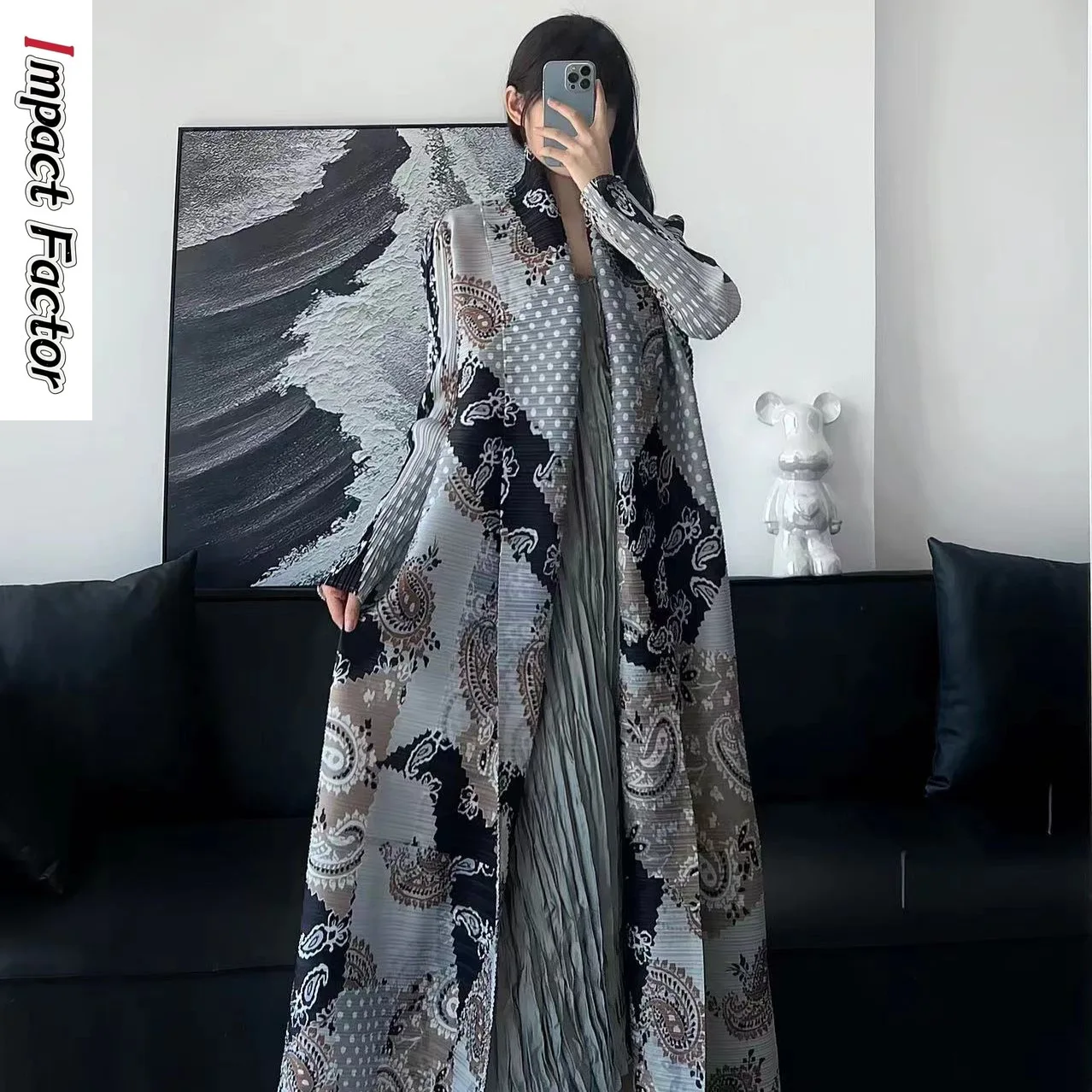 

Pleats Autumn/Winter New 2024 Versatile Long Sleeved Windbreaker Coat 58 Inch Long Cape Printed Women's Fashion Women's Wear