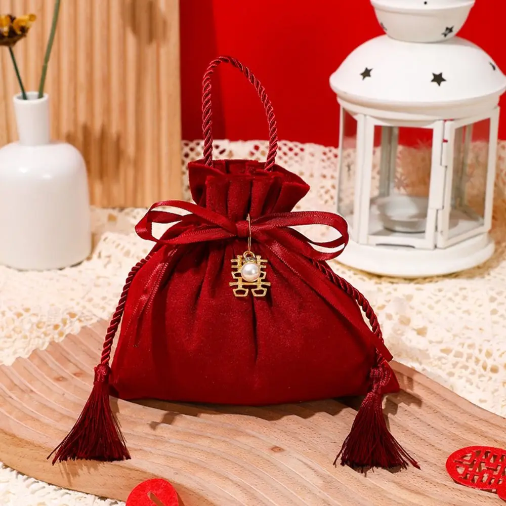 Jewelry Organizer Chinese Drawstring Candy Bag Velvet Tassel Flannel Gift Bag Exquisite Wine Red Wedding Gift Bag Candy Pouches