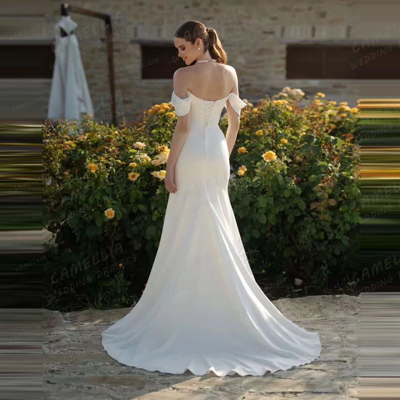 Vestidos de casamento simples sereia feminina sexy fora do ombro sem mangas varredura trem barco pescoço vestidos de noiva de cetim personalizado