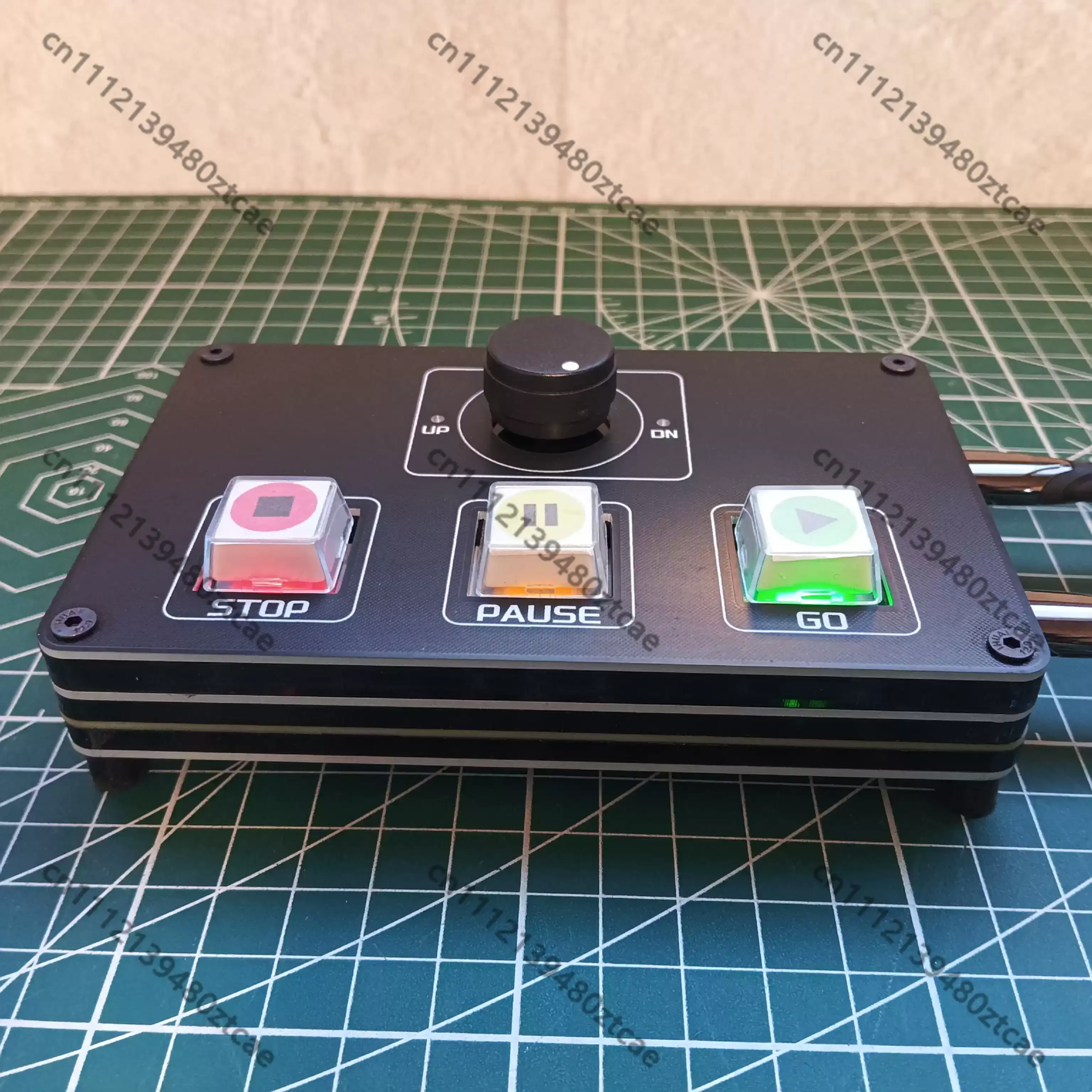 4 Channel Synchronized MIDI Performance Playback Controller USB Shortcut Control Keyboard For Stage Audio