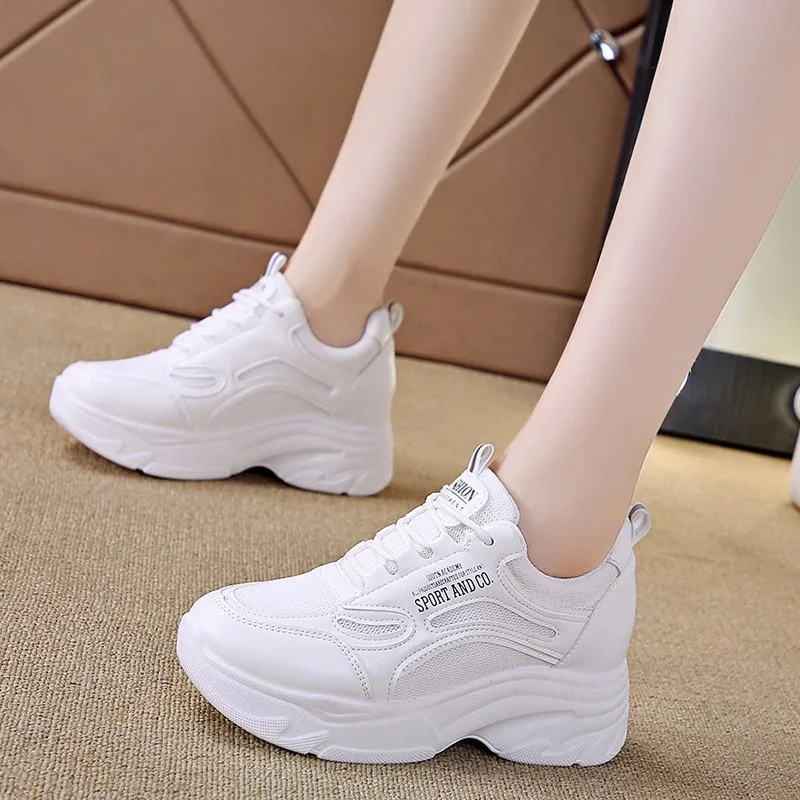 White Sneakers for Women Platform Tennis Female Inner Height Running Sports Shoes Woman Casual Luxury Designer Vulcanized Shoes