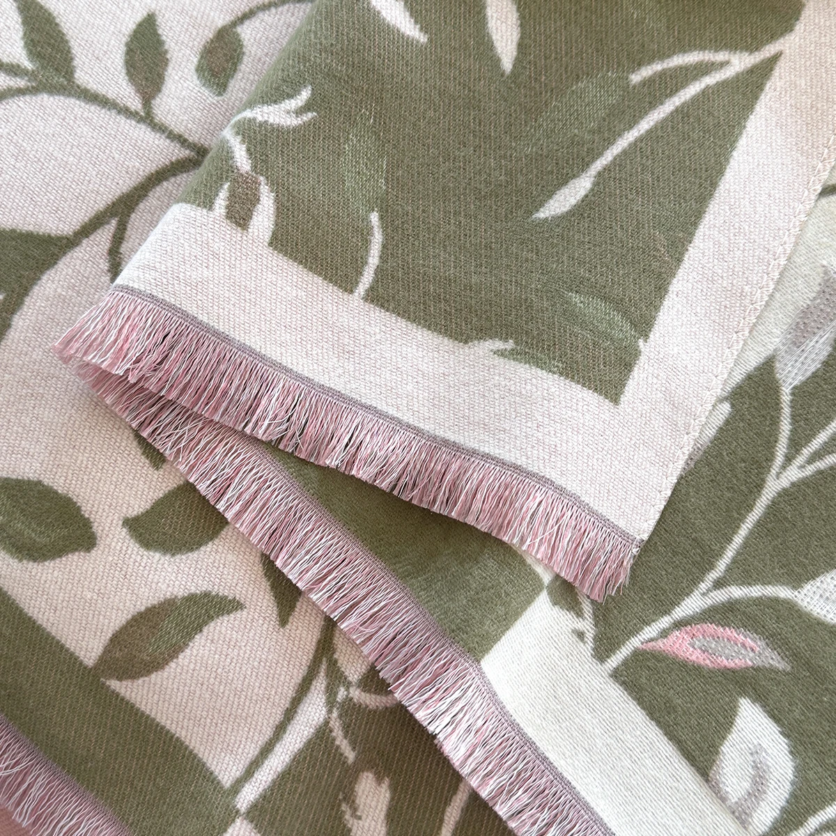 Brand Fashion Damen-Winterschal aus Kaschmir – Vintage-Ölgemälde mit Blattmuster, Quasten-Pashmina, dicker Wickel- und Echarpe-Poncho – Detail 16