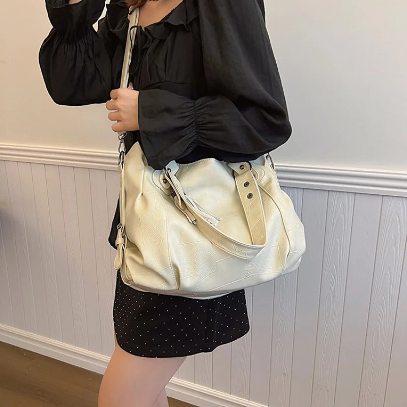 

Stylish Casual Business Leather Tote Shopper Bag Solid Color Large Capacity Elegant For Commuter Women