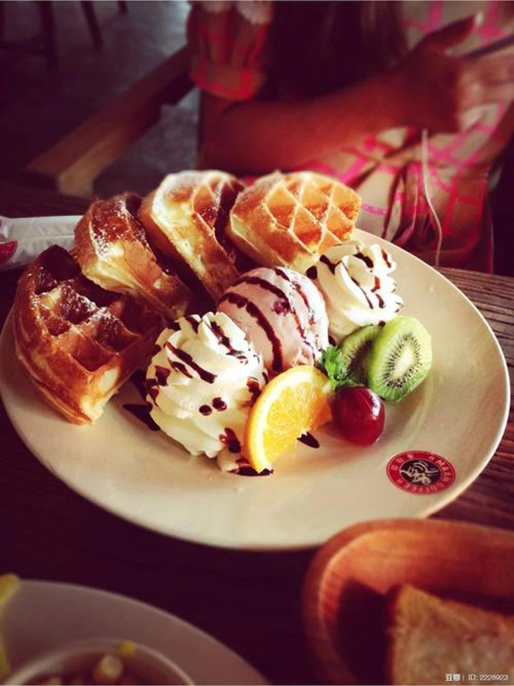 

Hot Sale Pneumatic Milk Mineral Water Filling Machine Single Head Liquid Filling Machine Pedal Type Quantitative Filling Machine