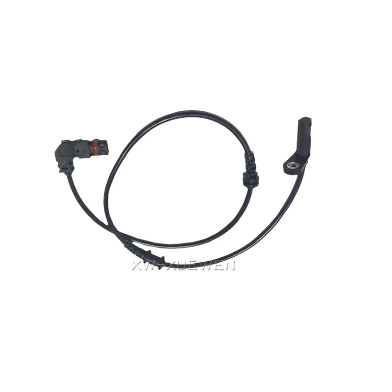 Front ABS Wheel Speed Sensor A2045401817 2045401817 For Mercedes Benz W204 C63 AMG M156