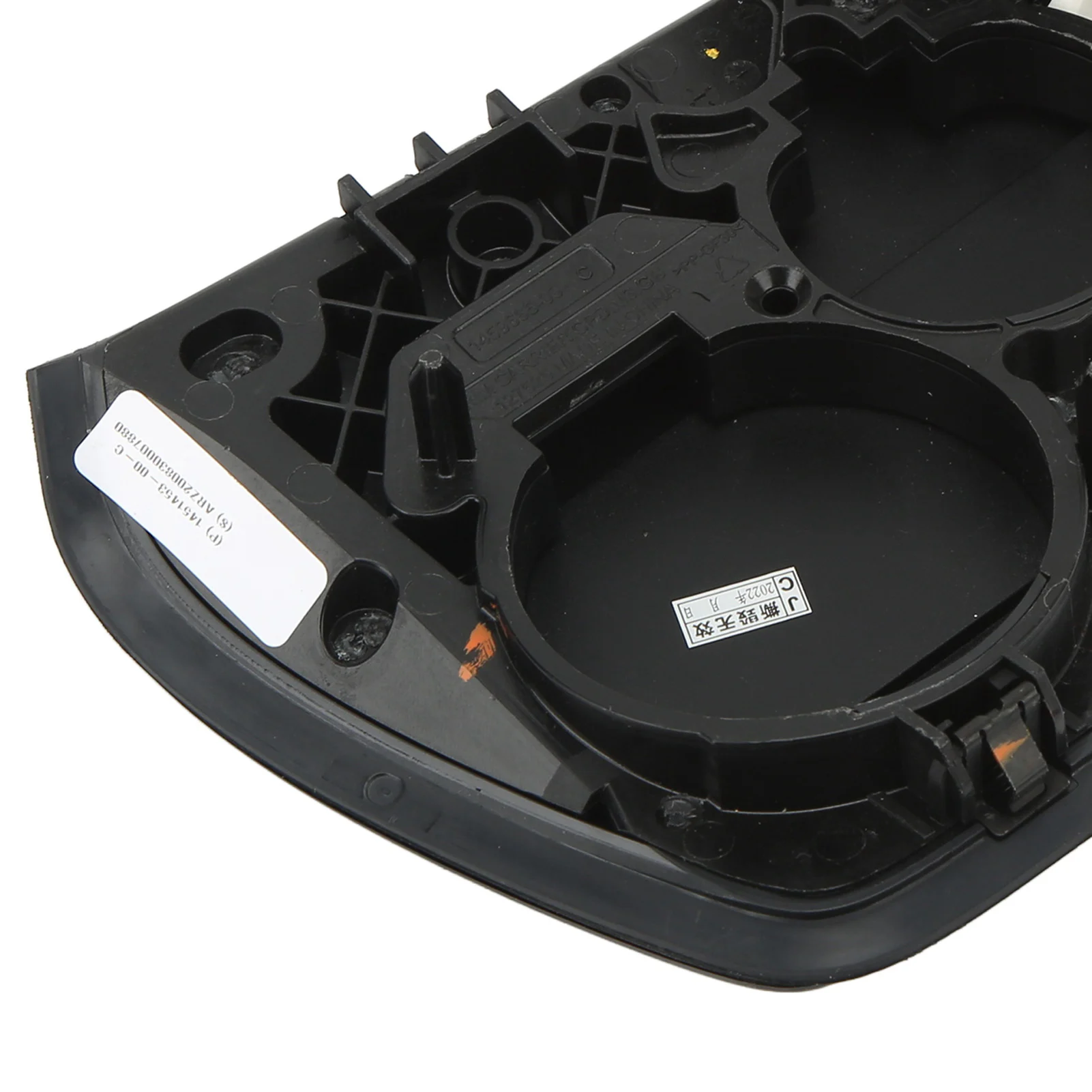 باب منفذ شحن جانبي للسائق 1525134 00 استبدال عاكس منفذ شحن الضوء الخلفي الأيسر لطراز TESLA 3 Y 2017 ‐ 2022