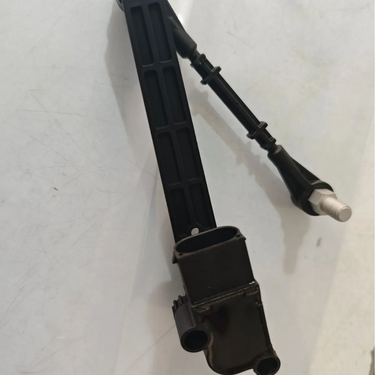 

Датчик стоп-сигнала автомобиля, фара LR020628, LR020629, заглушка датчика тормоза Автомобильный стоп-сигнал