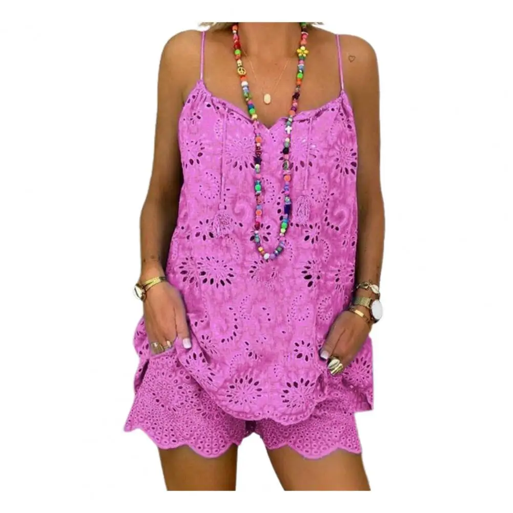 Stylish Vest Shorts Set Breathable Casual Outfit with Lining Beach Spaghetti Straps Vest Short Trousers Set Dressing Up