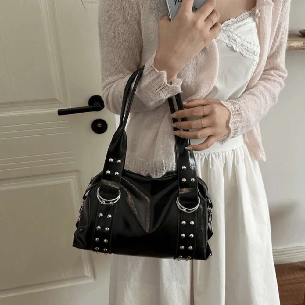 High Quality PU Leather Women's Shoulder Bag Large Capacity Y2K Underarm Bag Motorcycle Bag Women Daily Outfits