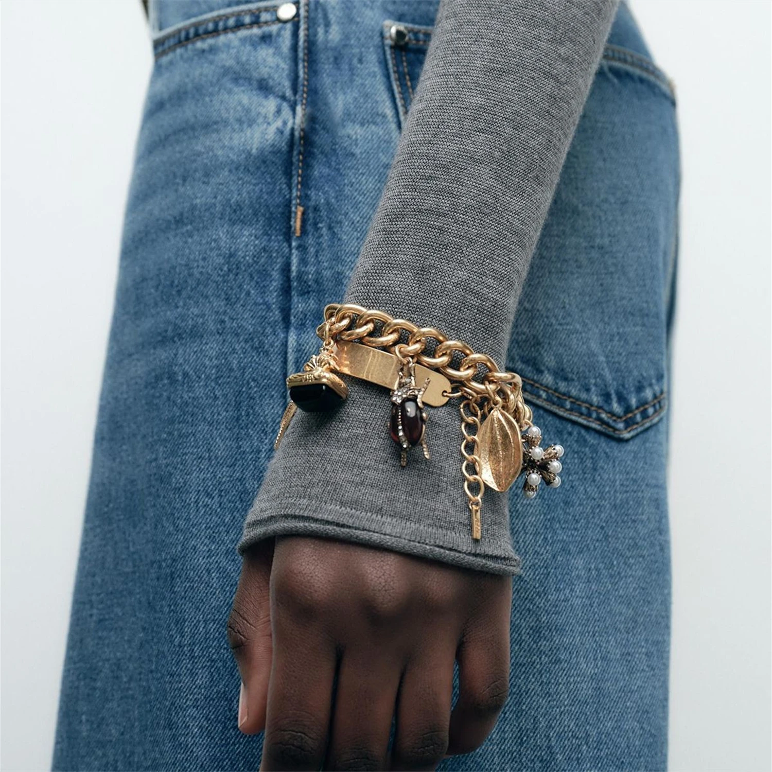 

Women's Charm Bracelet Set Vintage Style Trendy Link Chain Bracelets for Daily Wear & Party Unique Fashion Jewelry Gifts for Her