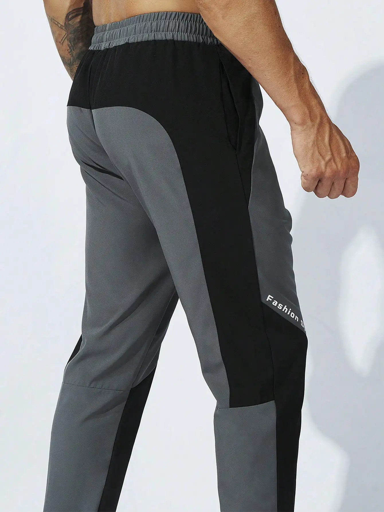 

Men Colorblock Drawstring Waist Sport Sweatpants