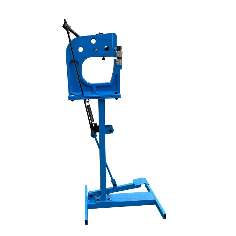 SS-16F Pedal Control of Metal Blanking Machine Telescopic Expansion Two sets of jaws are easy to operate