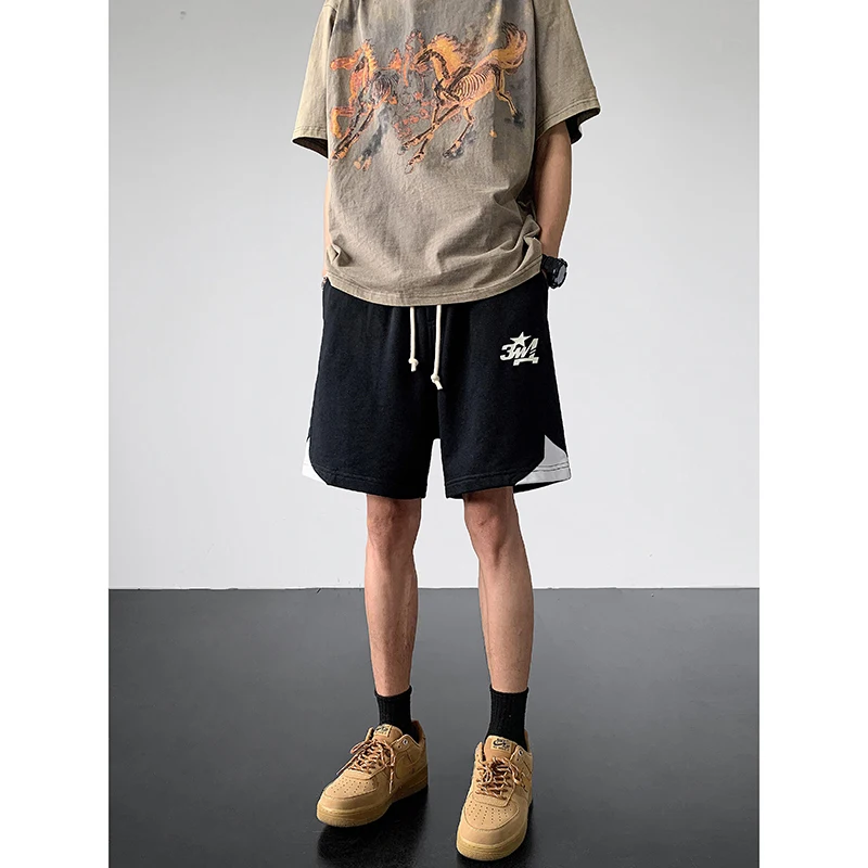 

Men's Sporty Summer Thin Breathable Five-Quarter Casual Beach Shorts American High Street Basketball Pants Loose Fit Straight...