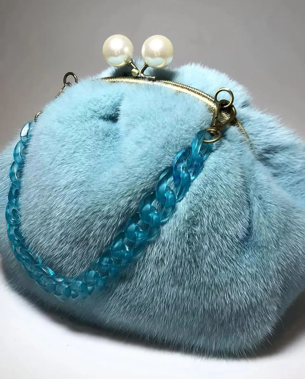 Lost in Vintage Mink Soft Bag Swamp Fur Mink Bag Balls Pearl Kiss-lock Large Purse Puffy Clutch 22x18x11cm