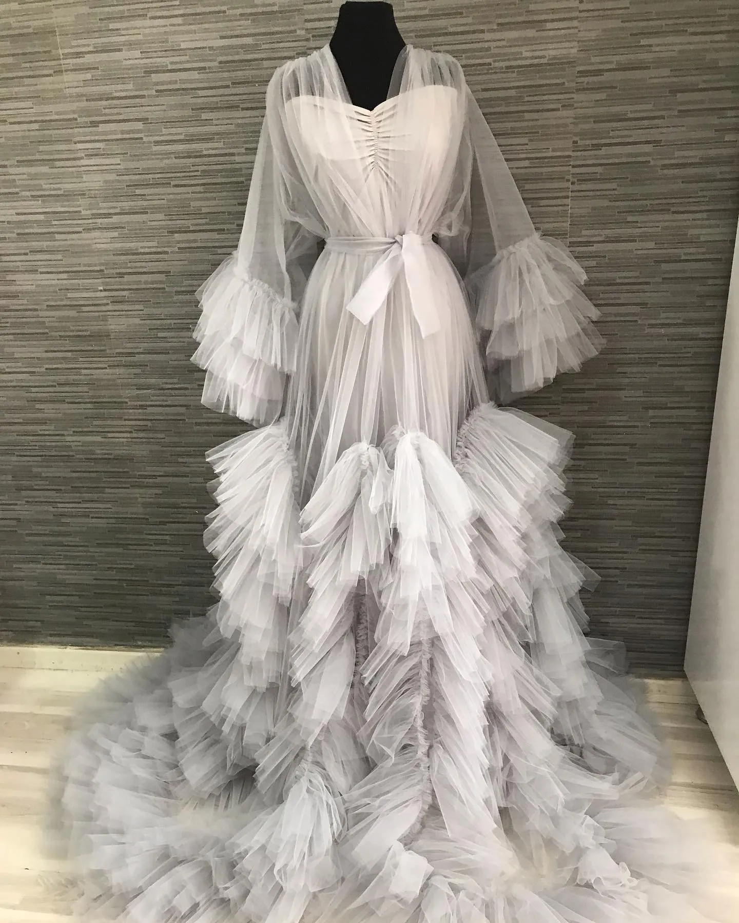 Robe de Bal en Tulle Vert pour Femme Enceinte, Tenue à Volants à Plusieurs Niveaux, Col en V, pour Séance Photo, ixPréChristophe, pour Patients