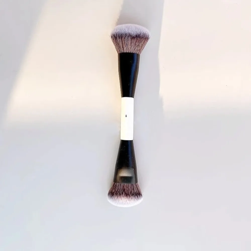 F4 Doppelendiger Foundation-Pinsel, Doppelseitiger Puder-, Rouge-, Kontur- und Lidschatten-Concealer-Make-up-Pinsel