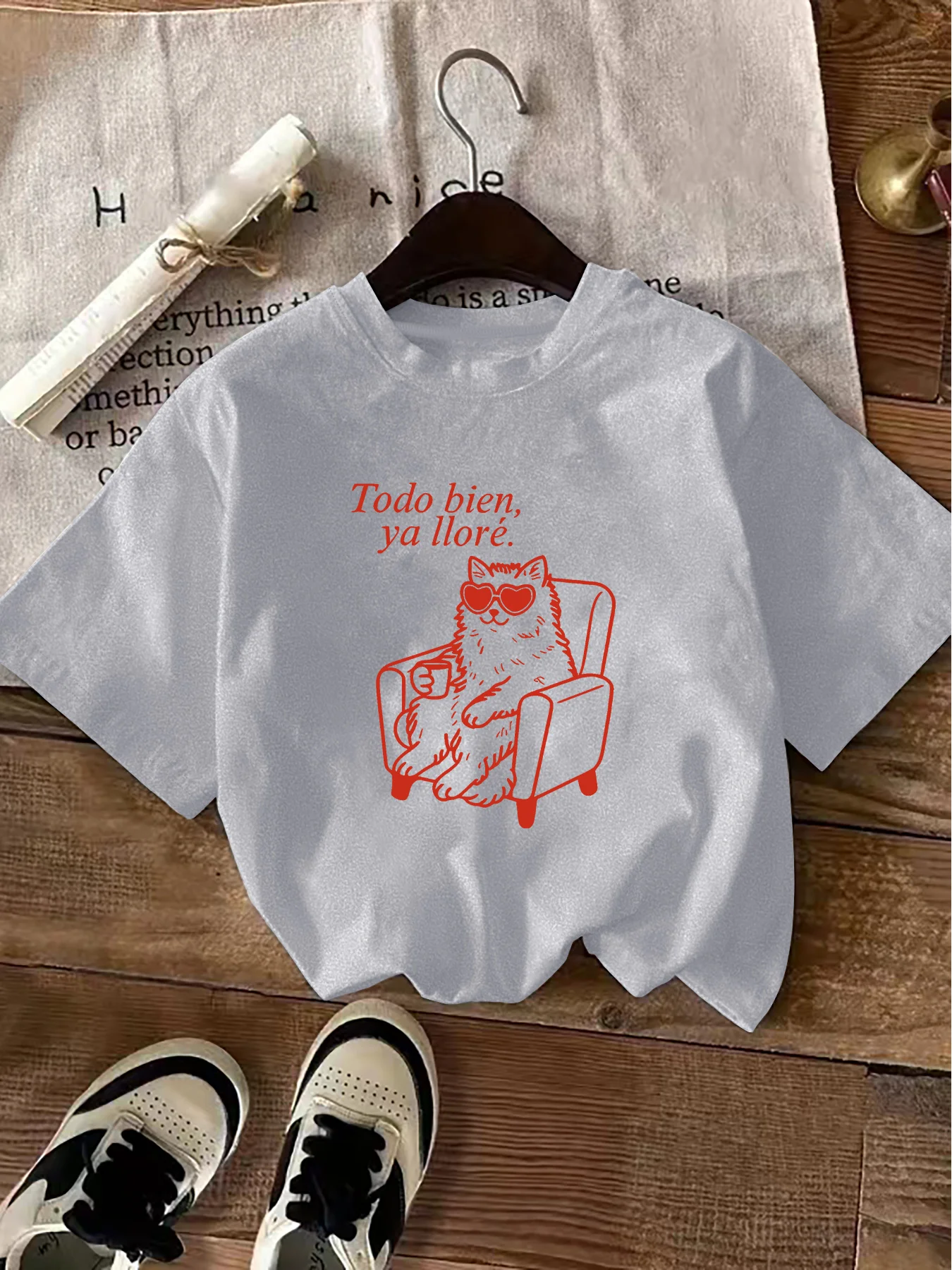 Summer Clothing In Spanish - Camiseta Feminina Nova de Verão com