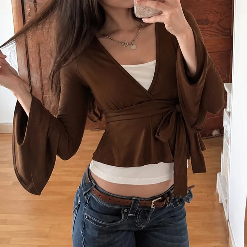 Tuularose Vintage Fashion Tops Brown V-neck Bodycon Bell Sleeve Patchwork T-shirt Elegant Casual Commuting Chic New Women's Tees