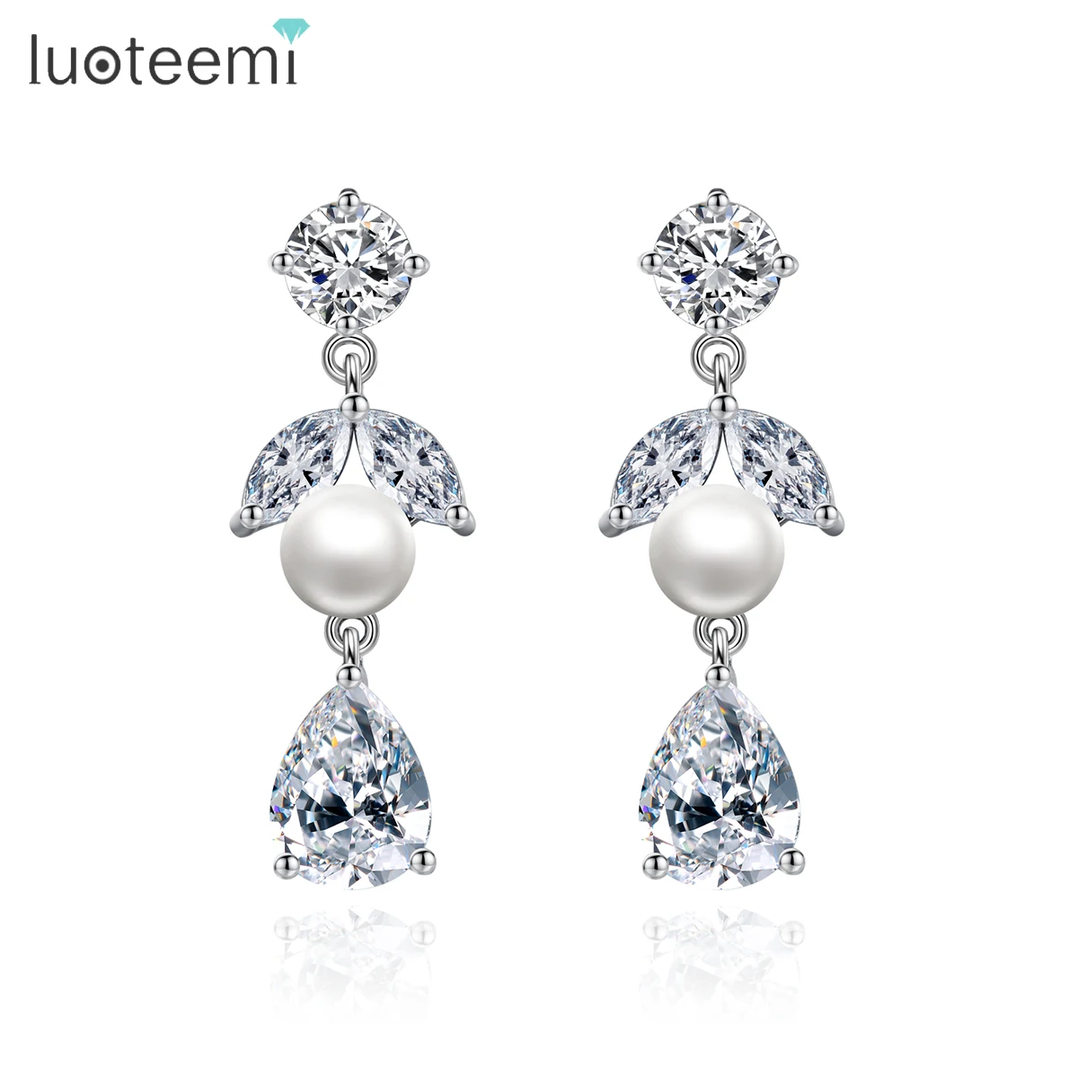 

LUOTEEMI Cute Fish Shape Drop Earring Shinning Cubic Zirconia Small Imitation Pearls Wedding Bridal Accessories for Girl