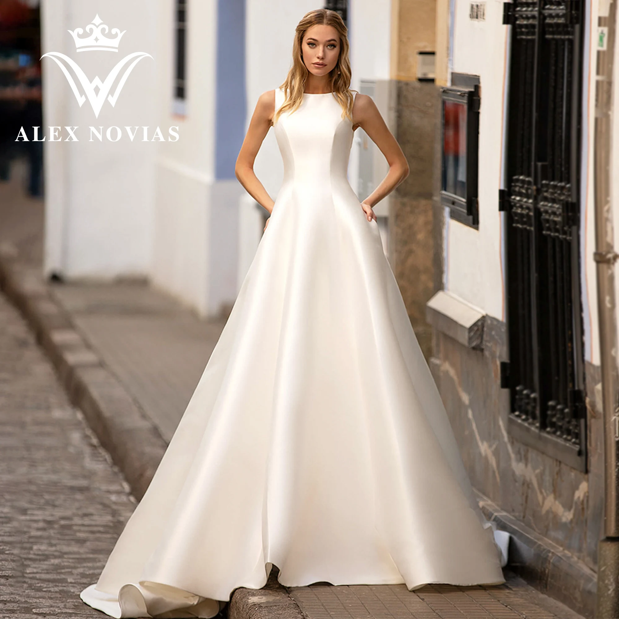 

ALEX NOVIAS A-Line Satin Wedding Dress With Pockets 2023 SCOOP Illusion Sleeveless Simple Wedding Gown Vestidos Novias De Saten