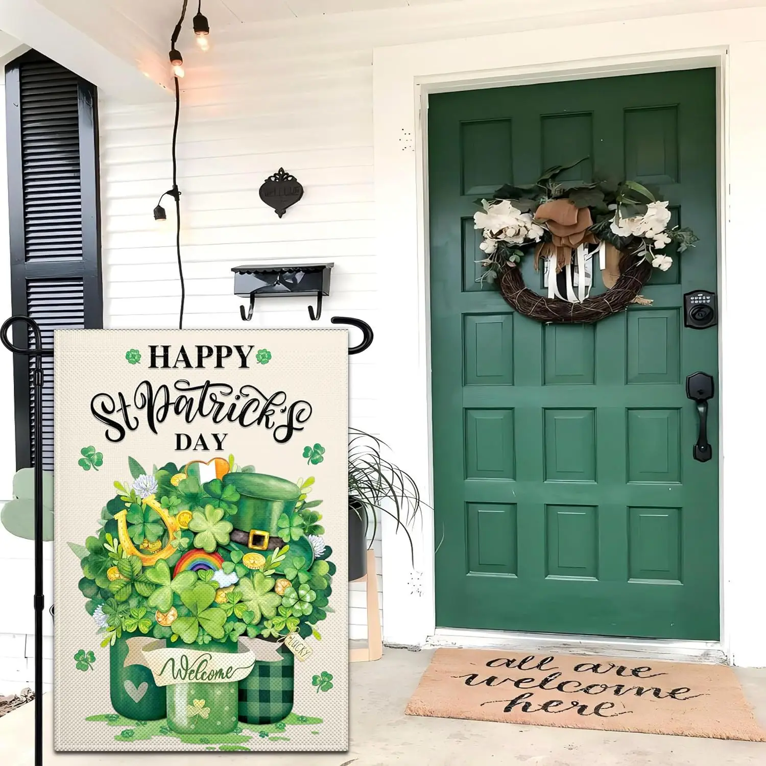 علم حديقة عيد القديس باتريك للخارج مقاس 12 × 18 بوصة مزدوج الجوانب علم حديقة ترحيب أيرلندي أخضر شامروك ميسون جرة الحظ FFI