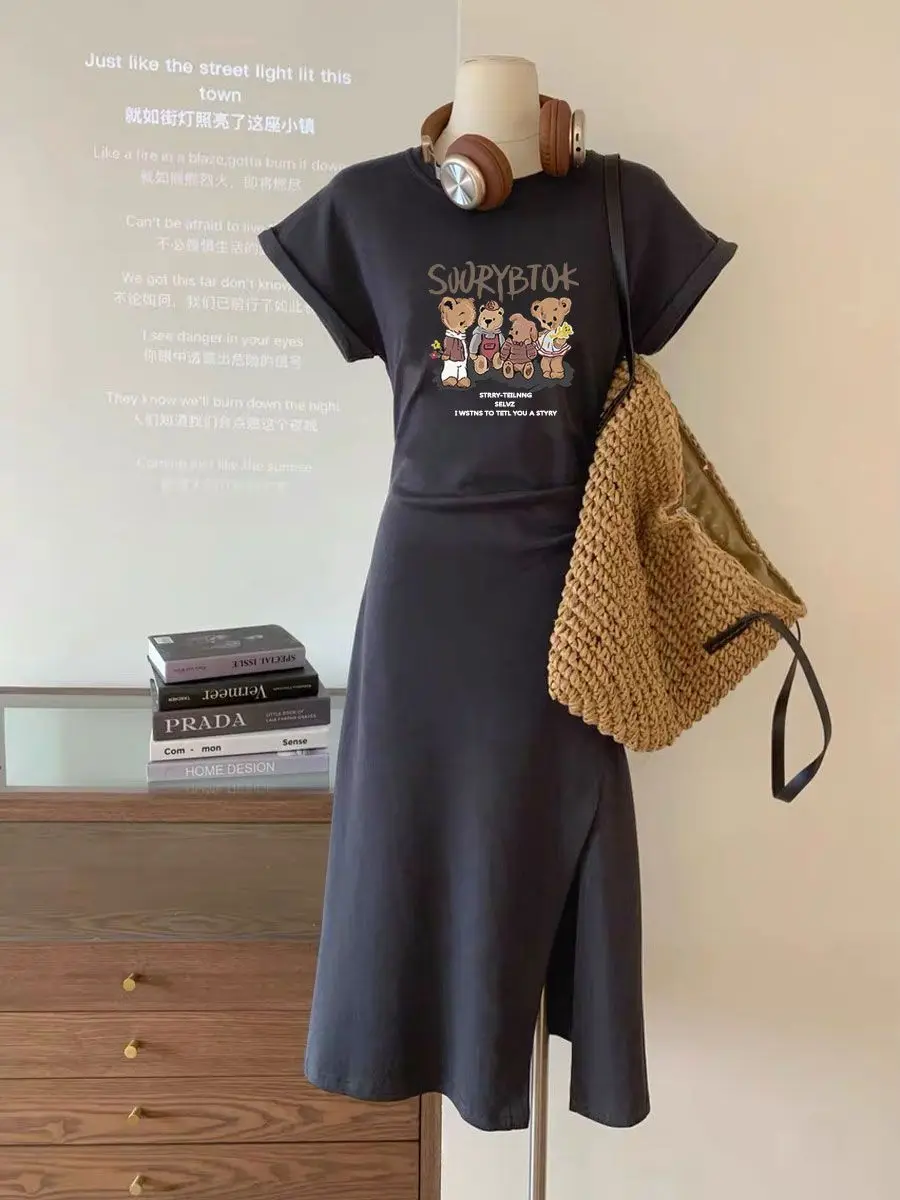 

Short sleeved t-shirt women's long skirt 2024 new summer American slit slim fit dress vent New moral character