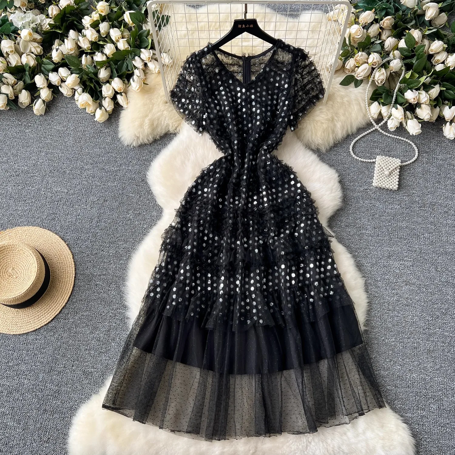 Luxury Women Summer Evening Dress V Neck Short Sleeve Shiny Sequin Lace A Line Ruched Mesh Women Formal Party Prom Gowns