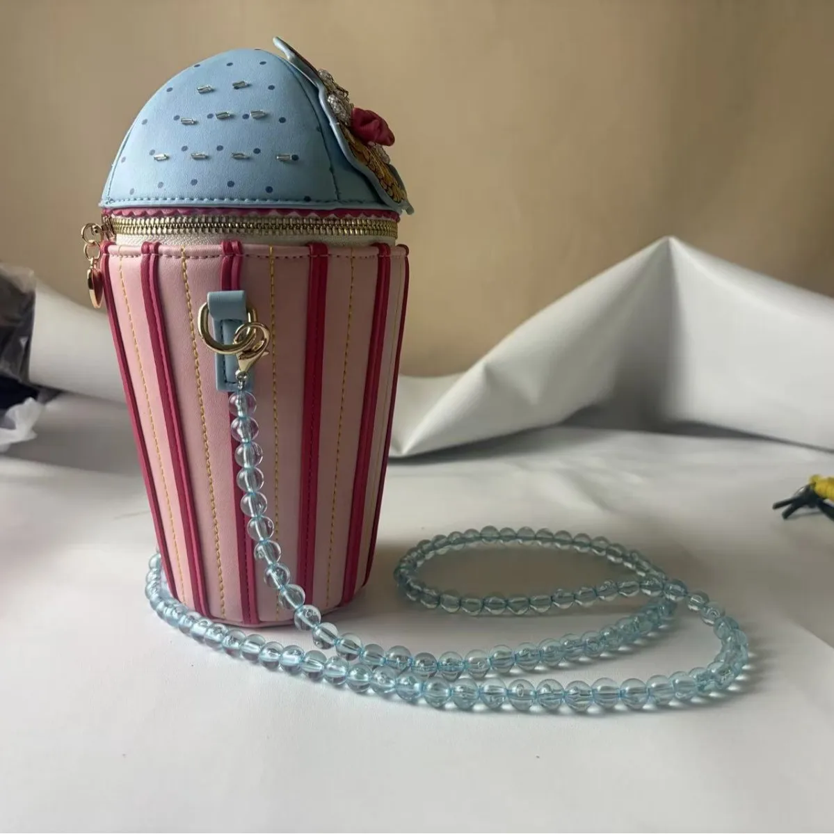 Ice Cream-shaped Shoulder Bag Versatile Crossbody Bag Cute Transparent Beaded Chain Sweet Cool Cherry Embroidery Niche Wallet