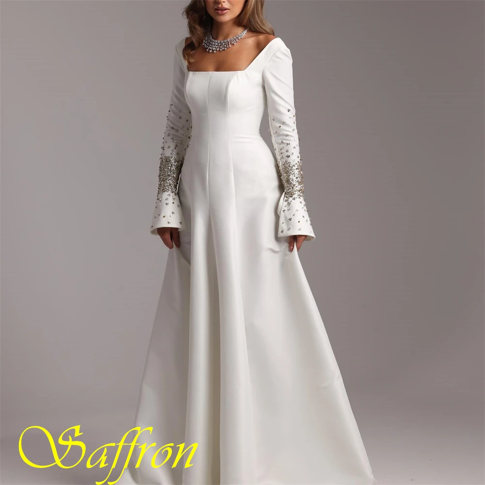 Maßgeschneidertes klassisches Satin-Abendkleid mit quadratischem Kragen, anmutige Ballkleider mit langen Ärmeln, modische Kristall-Kleider für besondere Anlässe