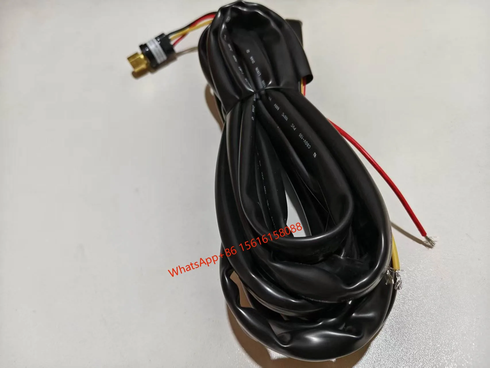 Pressostato parti di refrigerazione e aria condizionata SWT03018 57510057070