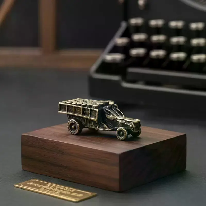 Iron Miniature Truck Retro Vintage Design Durable Build: Home Decor Collection Gift