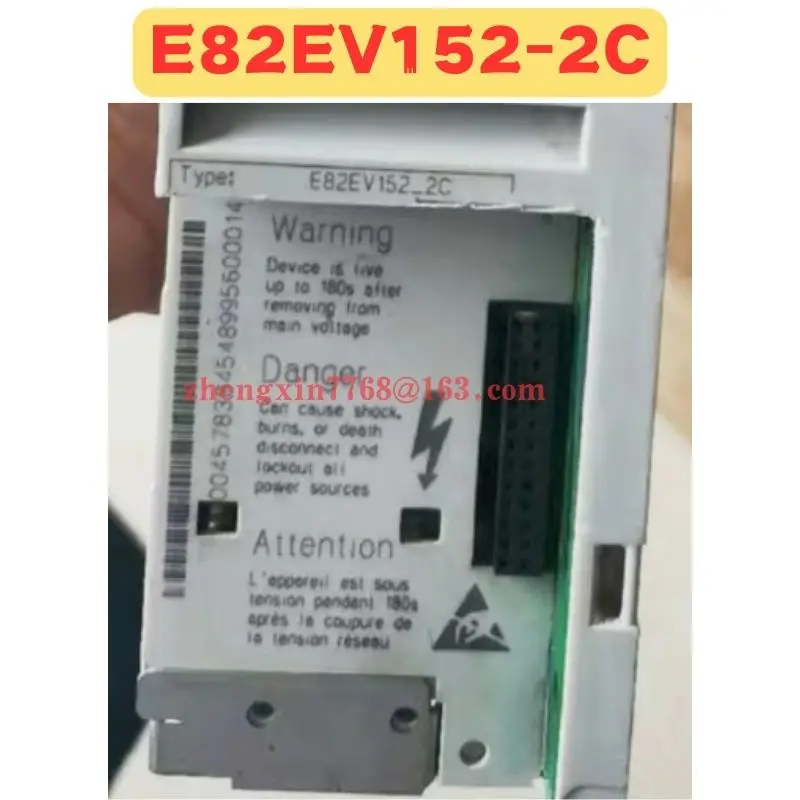 High-quality Goods Used Frequency Converter E82EV152-2C E82EV152 2C Normal Function Tested OK