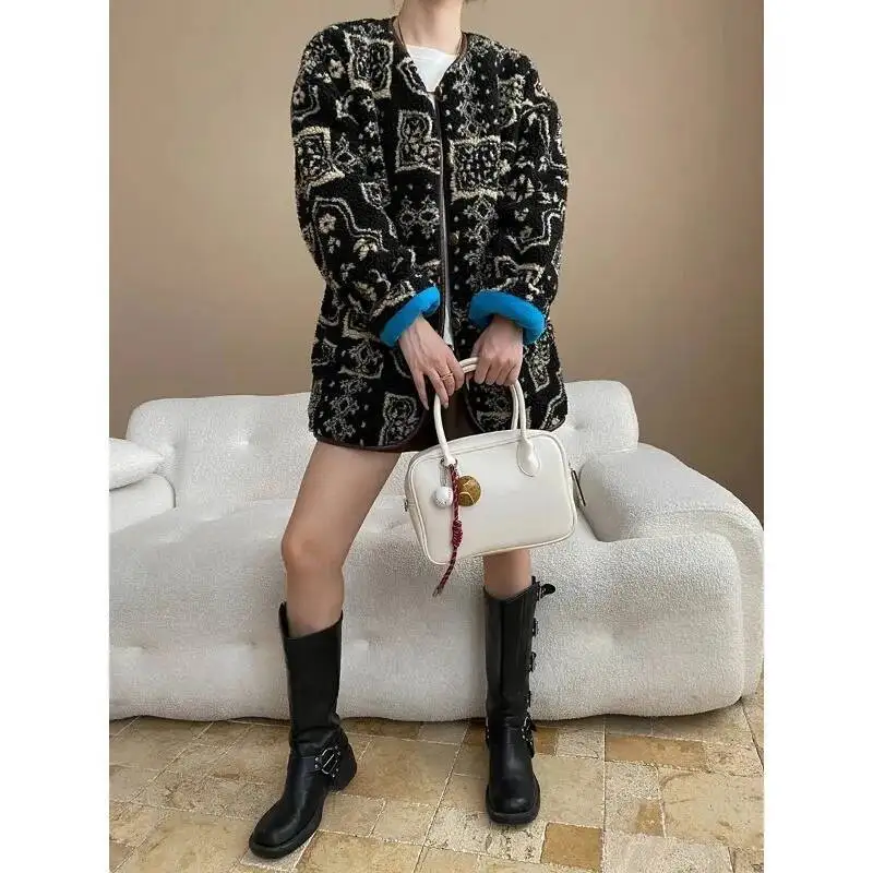 

Winter Thick Paisley Fleece Jacket Women V-Neck Single Breasted Loose Vintage Warm Coat