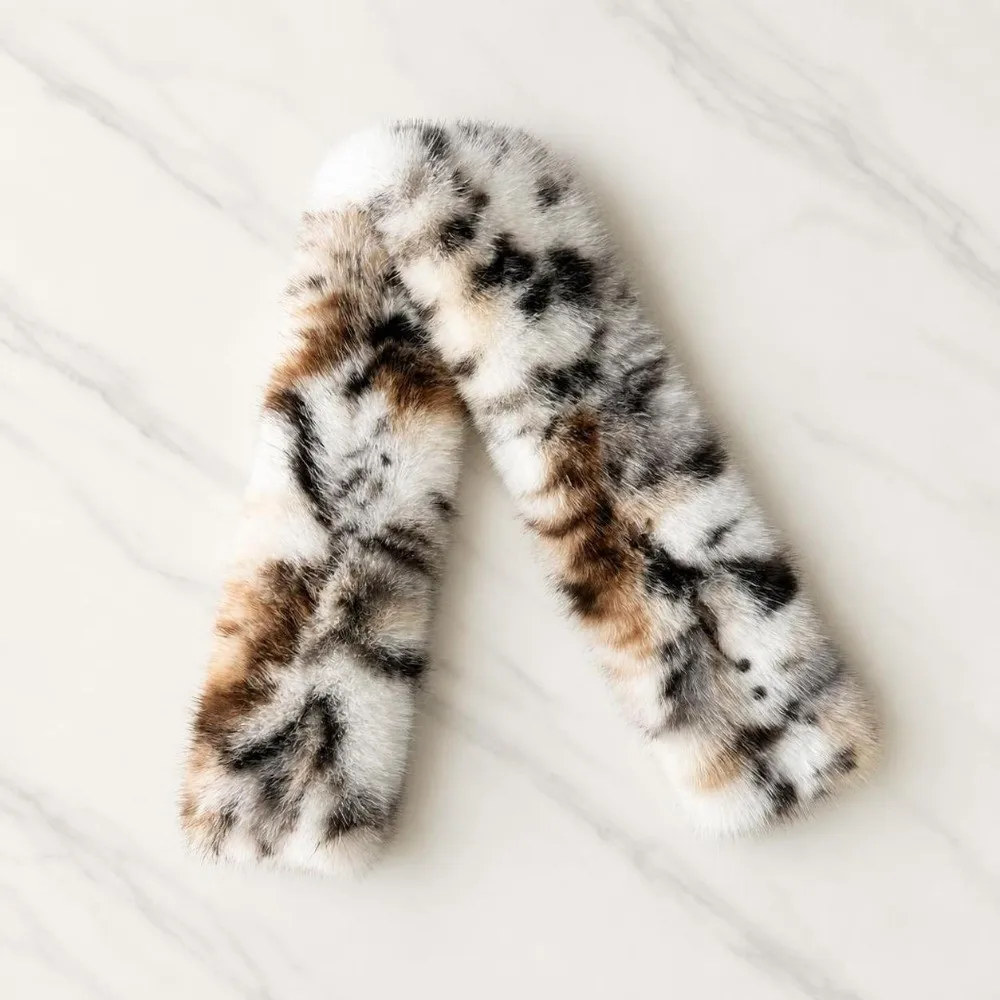 Leopard Faux Fur Hat Scarf Set Thermal Lining Soft Beret Hat with Scarf Fluffy Cross Scarf Style Winter Hat Set For Women