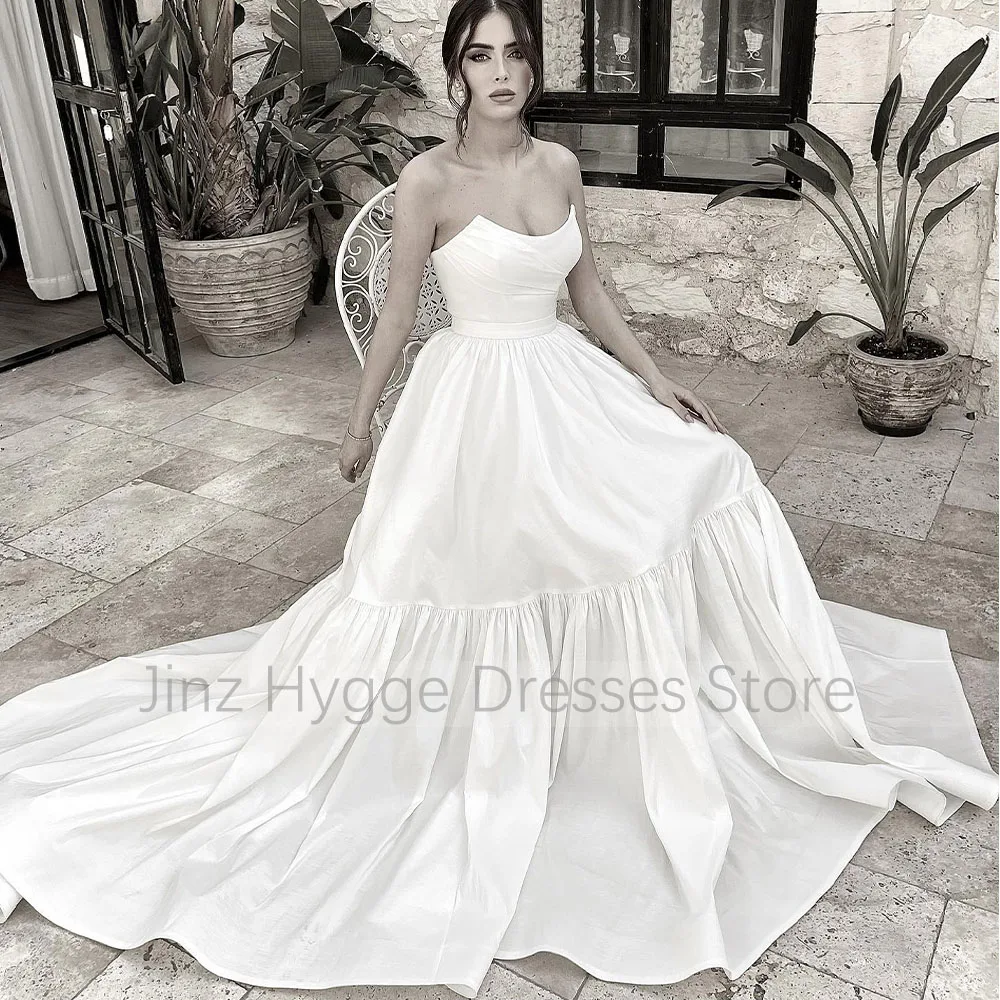 Elegant Wedding Dresses for Women 2023 Bride A Line Strapless Simple Wedding Gowns Long Pleat Court Train Backless Bridal Dress