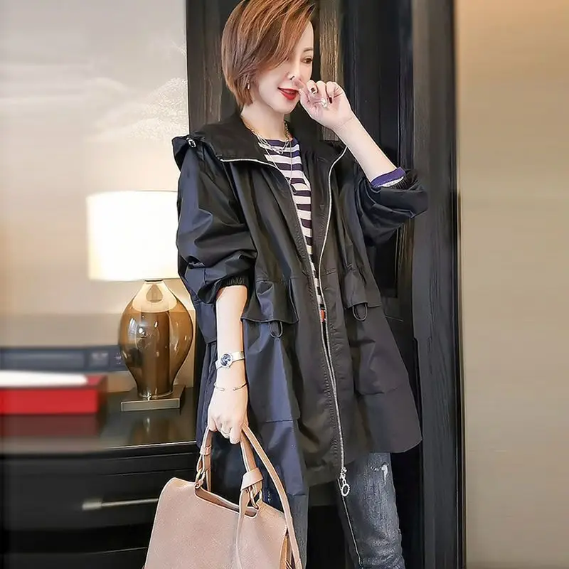 Spring Autumn Women Windbreaker Coat New Tooling Hooded Mid Loog Outerwear Loose All-Match Female Windbreaker Casual Tops 2026