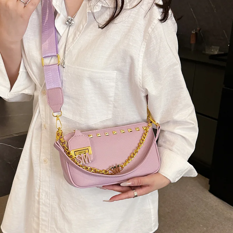 Sac Design de Niche pour femmes, petit sac carré avec chaîne à la mode, messager à bandoulière de personnalité tendance, offre spéciale d'hiver 2026