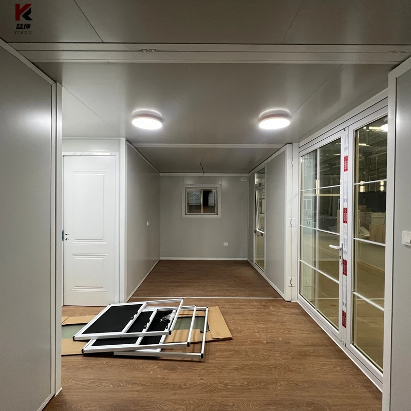 20Ft 40Ft Luxury Villa Wood Security Steel Structure Expandable Container Living House 2 3 4 5 Bedrooms Prefabricated Room